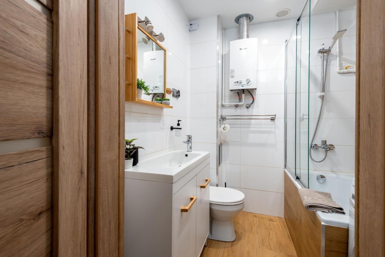 Kairos Apartments - City - Darmowy Parking, Scisle Centrum Katoviçe Dış mekan fotoğraf
